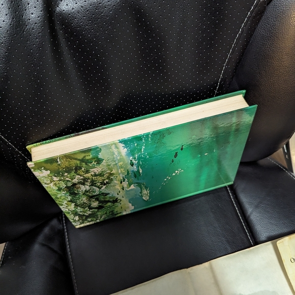 Davy Jones Haunted Locker. First Edition Vintage Book. - Picture 6 of 16